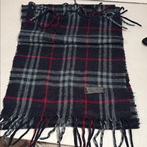 Burberry Checkered Wool Scarf in Black and Red